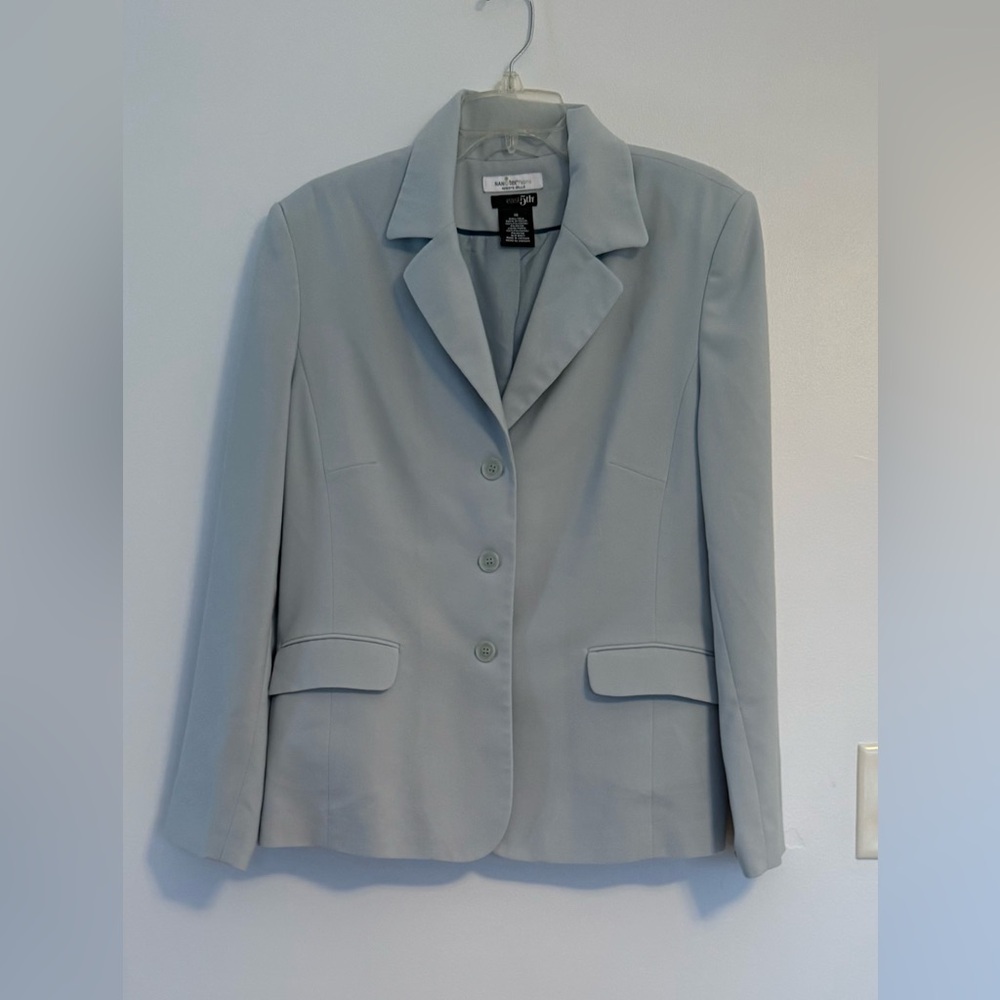 East 5th 3 piece ladies suit SIZE 18